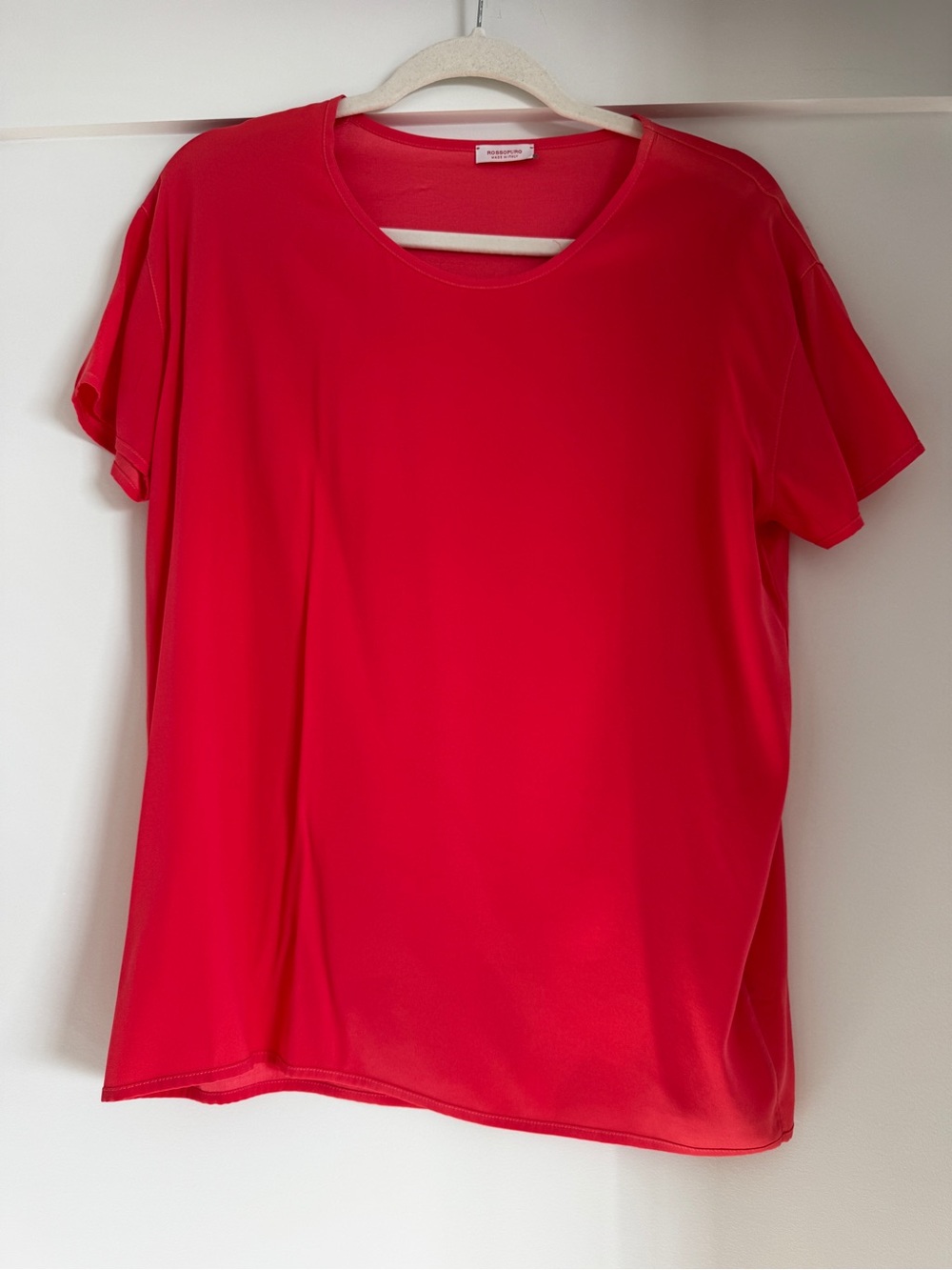 Rossopuro Coral Silk Crewneck Blouse